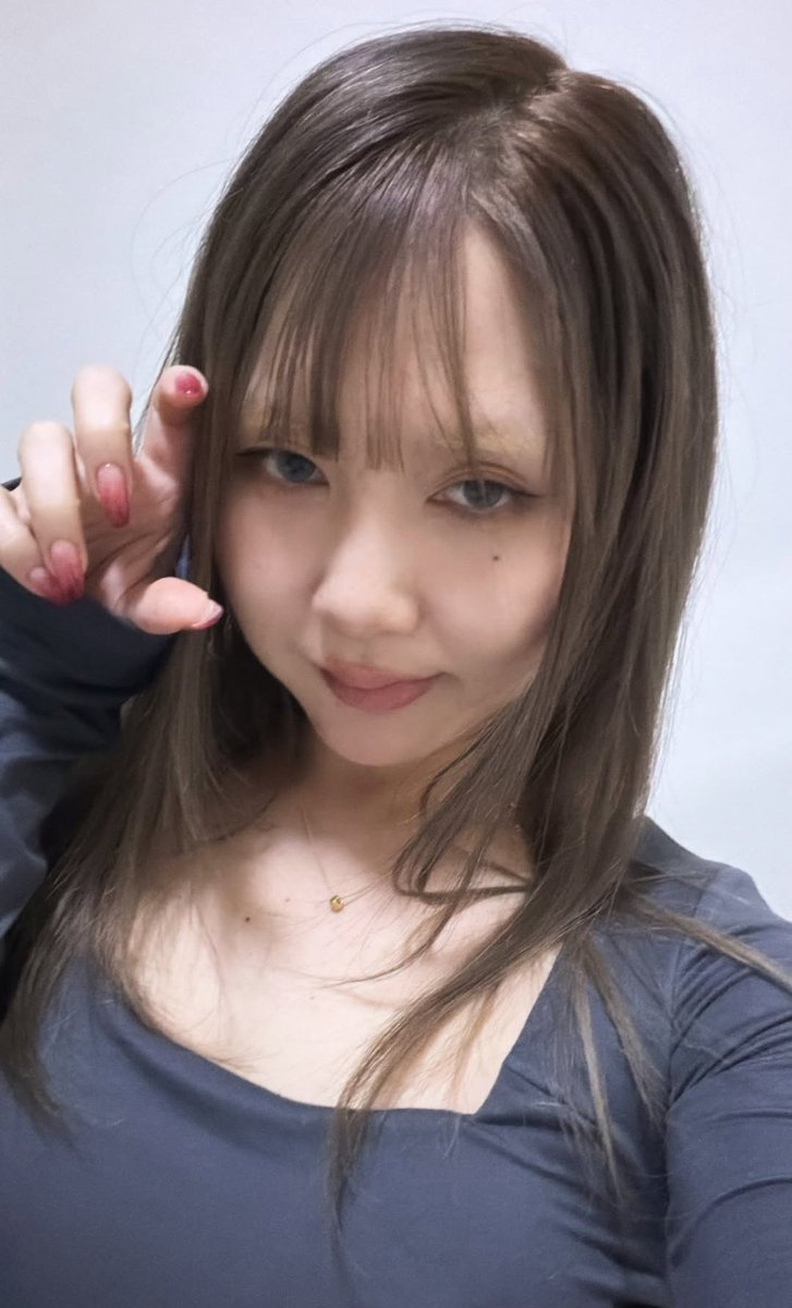 ash-b pics tweet media