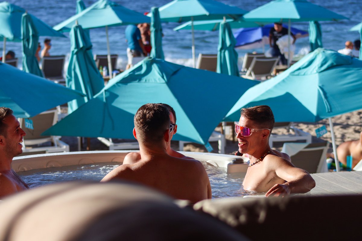 Mantamar Beach Club tweet media