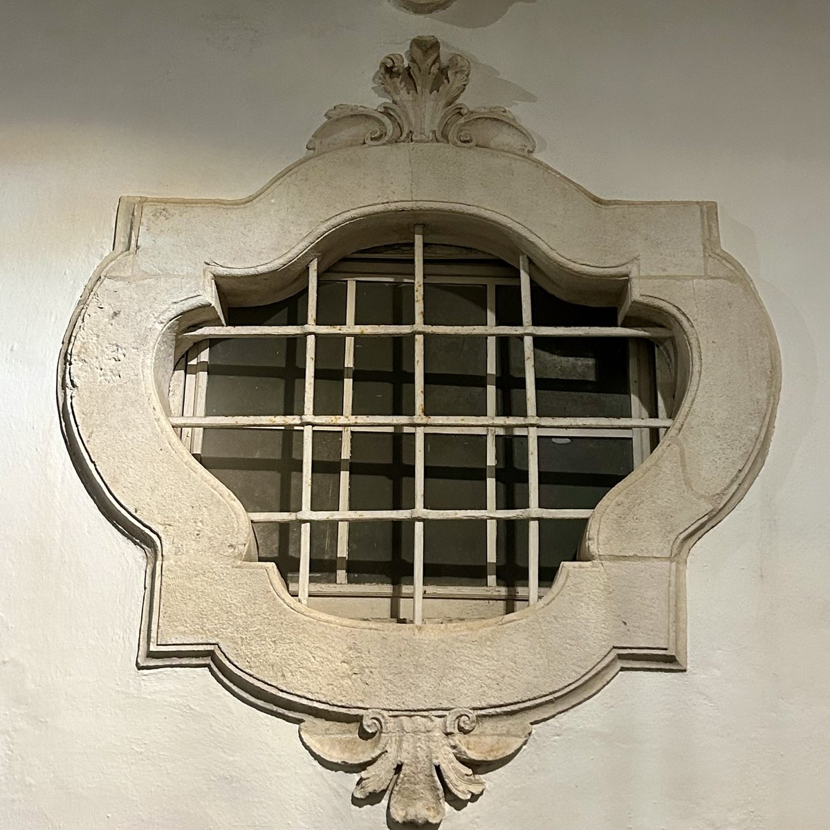 isotta_m's tweet image. Barocco martinese 

#Puglia
#finestre