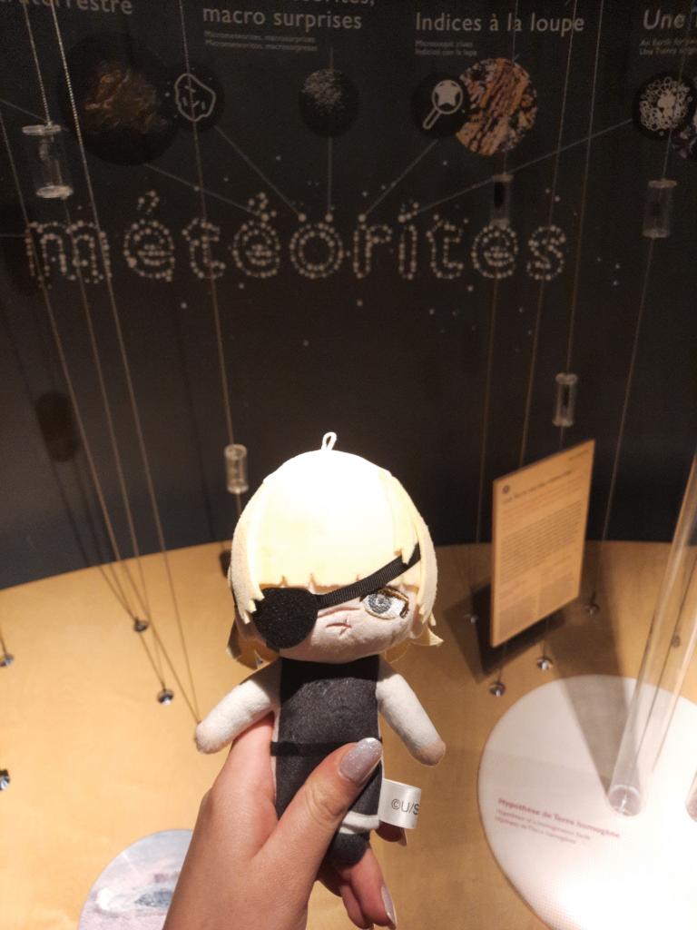chi_kansokusha's tweet photo. his bald head attracts so much light #badeni #バデーニ #orb https://t.co/HSzBykg1bs
