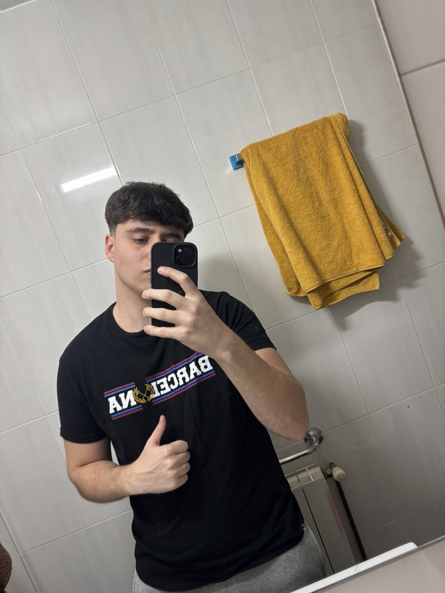 AlphaUri 💰💸 tweet media