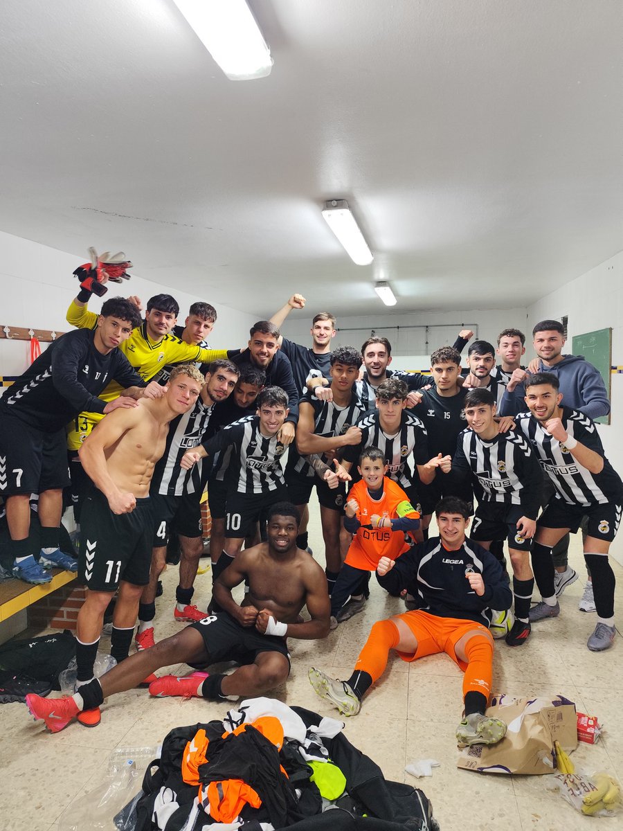 Balona B tweet media