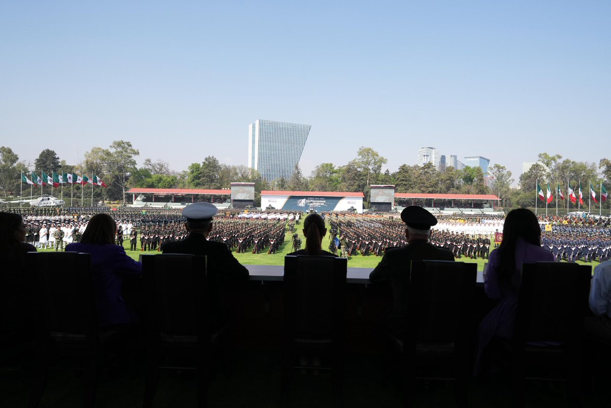 Claudia Curiel de Icaza tweet media