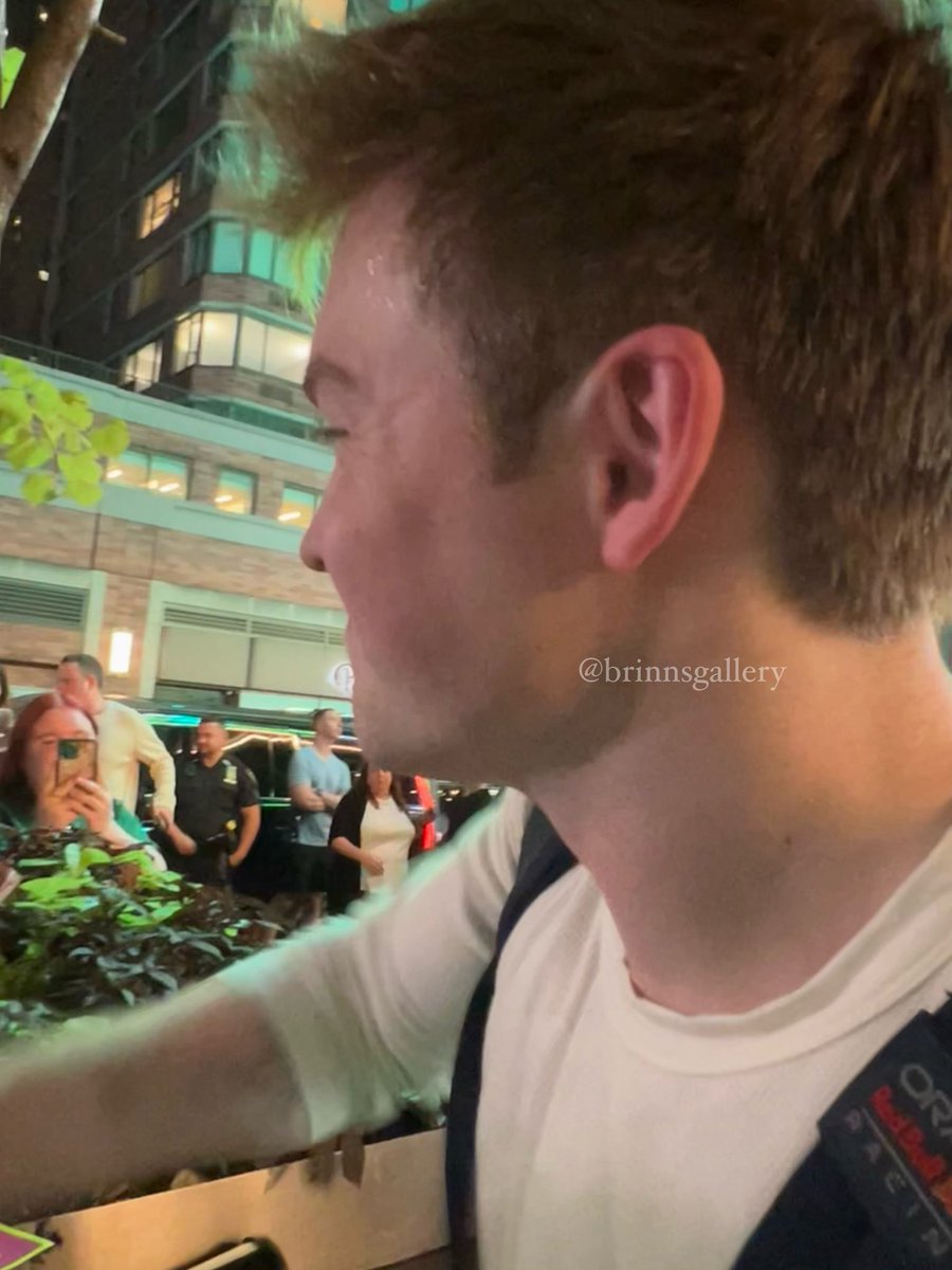 My favorite photos I’ve taken of Kit. I hope he’s having the most special day 💖
#kitconnor