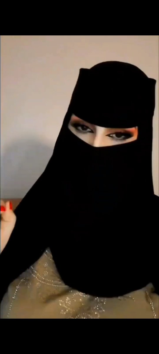 askmuab's tweet photo. من يقدر يتزوجني اقسم بالله اني صادقة وجادة بدون طلبات انا فقط محتاجة راجل 
يتزوجني صادق ويخاف الله https://t.co/Tgtgr4PVoJ