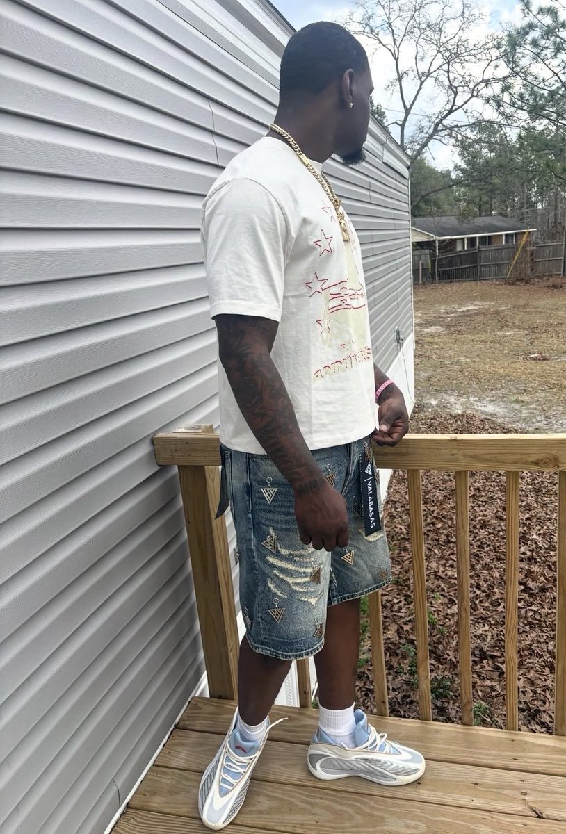 DreFa5ho tweet media