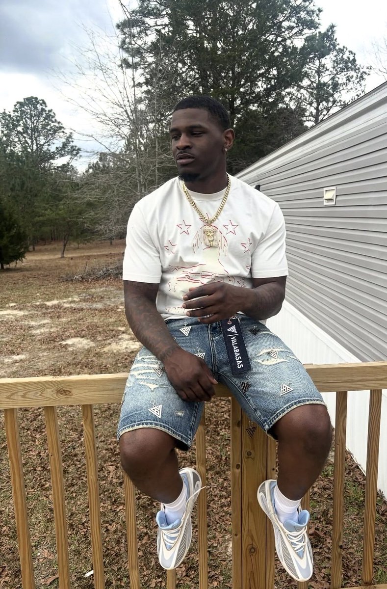 DreFa5ho tweet media