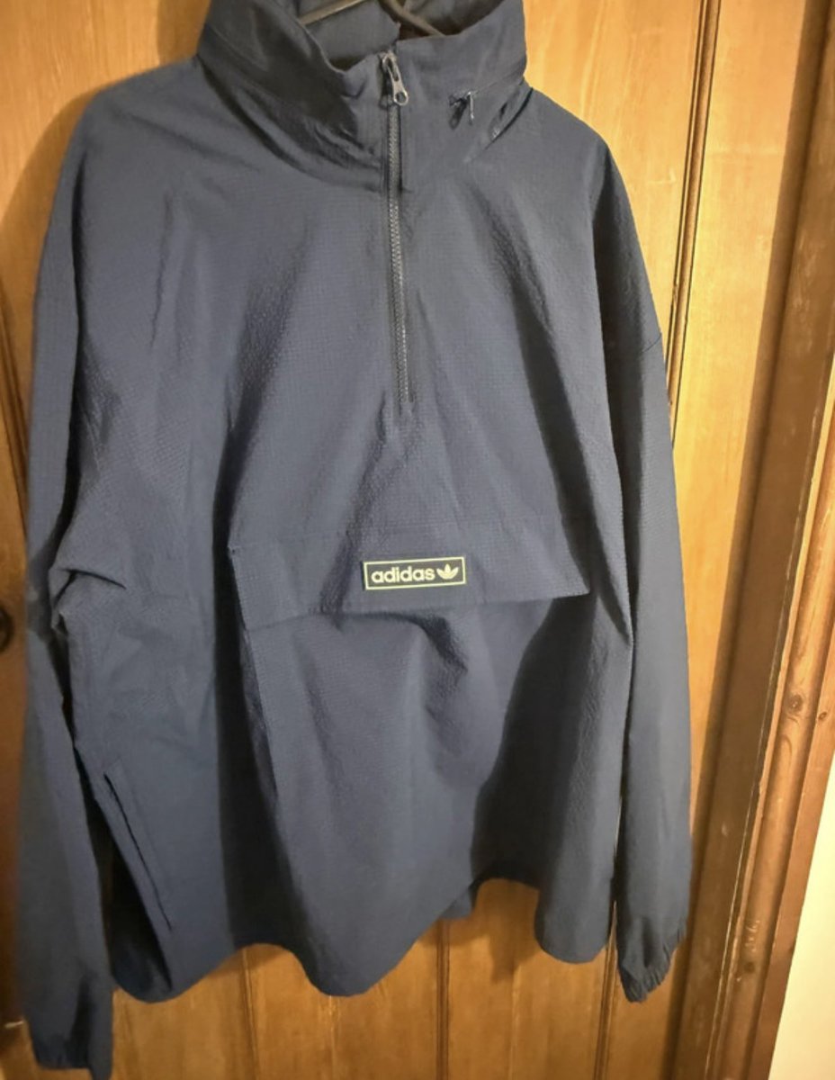 Tideswell96's tweet photo. @adiFamily_ For sale 

Adidas pullover jacket 
BNWT 
UK Medium 
£40  TYD +4% G&amp;S PayPal 

Thank you https://t.co/223qHQNKXm