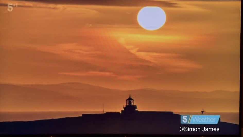 simon james tweet media