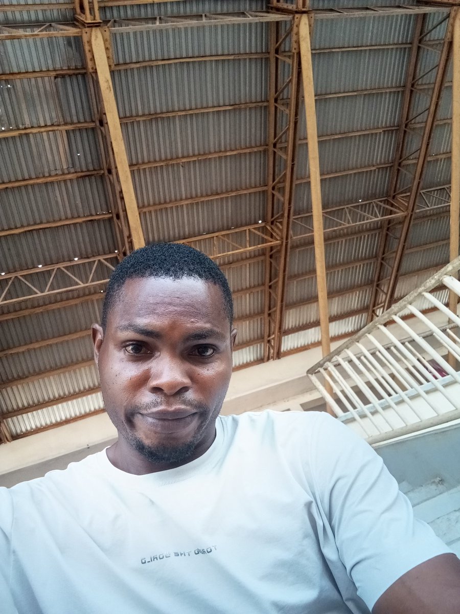 ЩҤΛZZУ MΛЖ ҠŁΛ$$IҠ ၊||၊ ၊||၊ (@nickyajiboye) on Twitter photo 