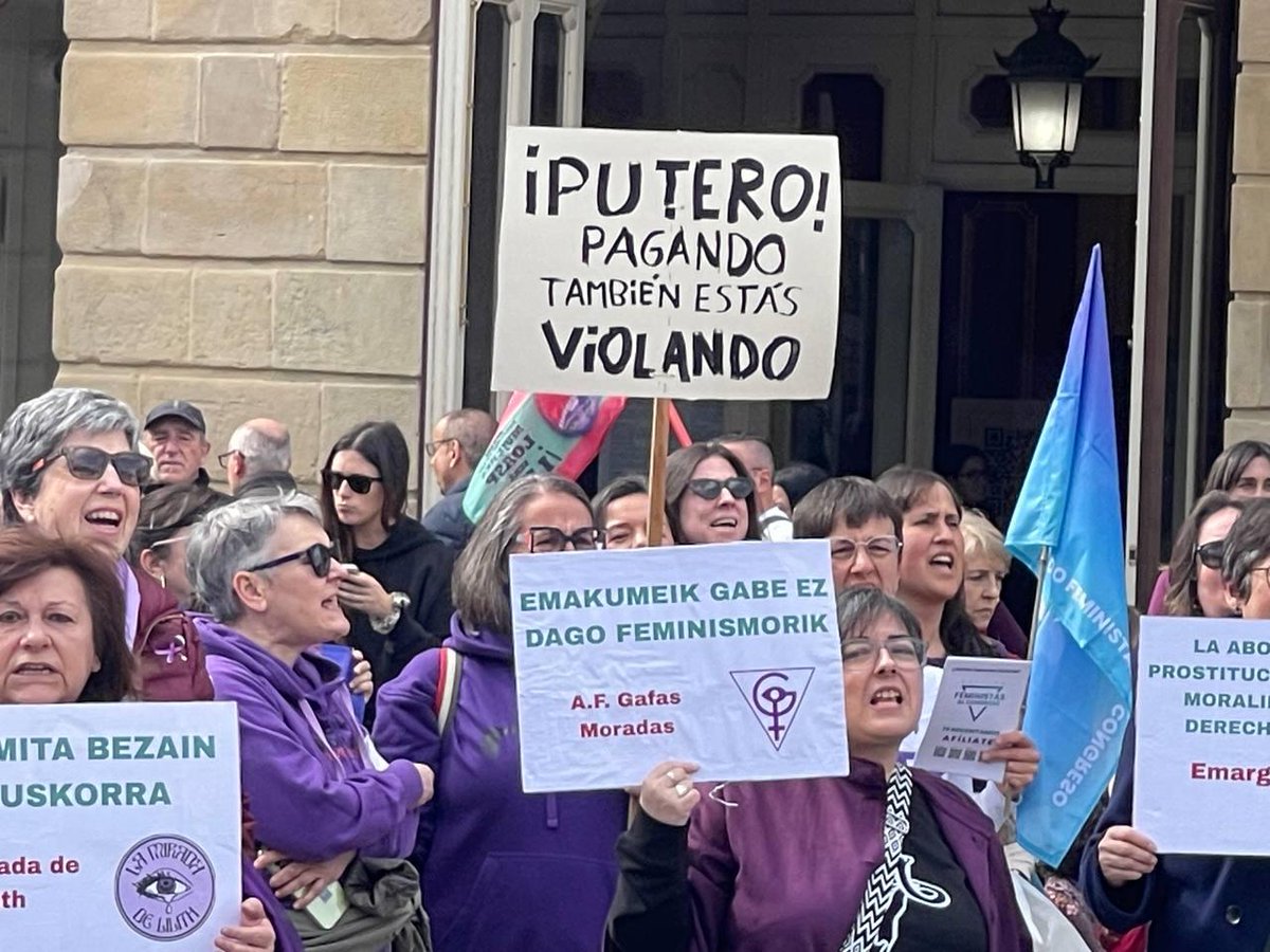 El feminismo es abolicionista. 
#8Marzo 
#AbolicionismoOBarbarie