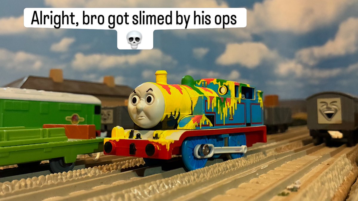 Adam🚂 tweet media