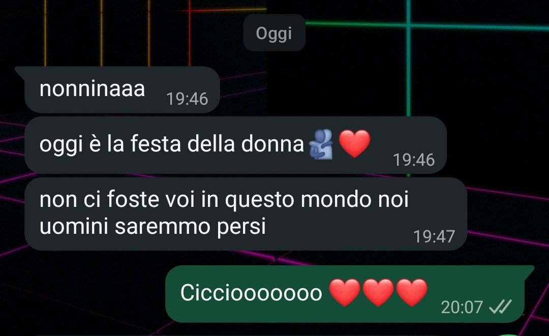 aVolteUnica's tweet photo. Ciccio, 21 anni, quasi 22. 
(Le mimose le lasciamo sui loro alberi) https://t.co/qzjSTD2fRU
