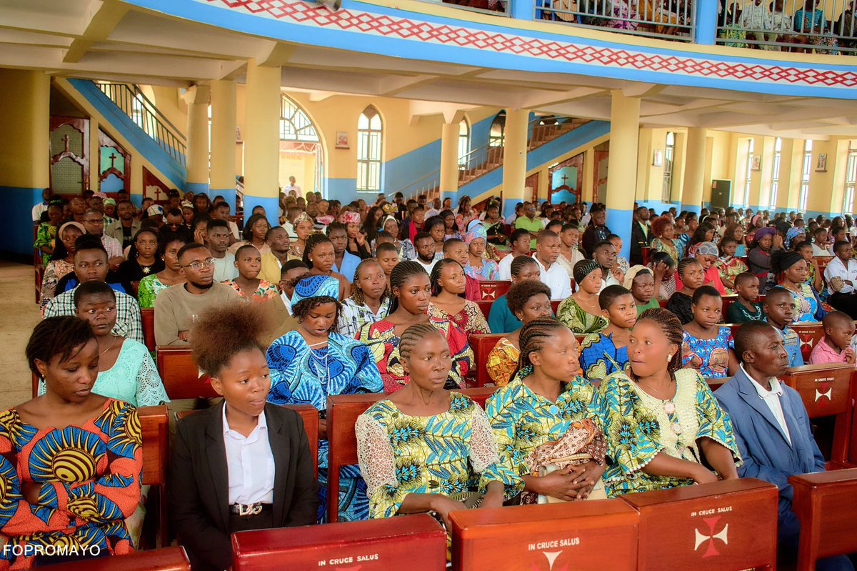 PrMatofali's tweet photo. #Butembo : c’est ainsi que les femmes et les filles de la Fondation @PrMatofali , #FOPROMAYO,Asbl , une association affiliée au parti #Ensemble du Pr @moise_katumbi ont passé leur journée du 8 mars 2026 dans un échange riche en couleur !
Hon @PrMatofali , opposant républicain et proche du Pr @moise_katumbi