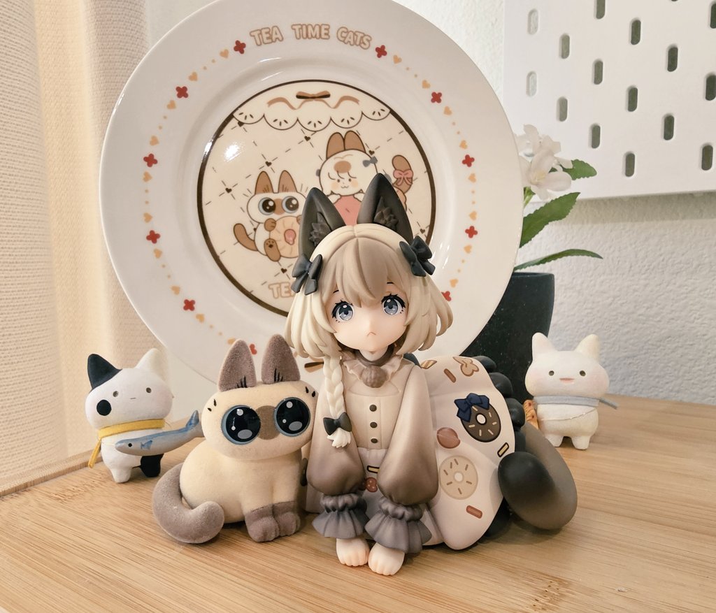 Melan @ collecting pokemon cards tweet media