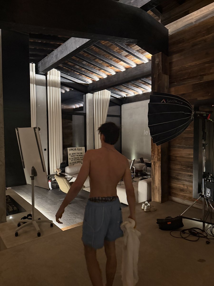 ANDREA ALBRIZIO tweet media