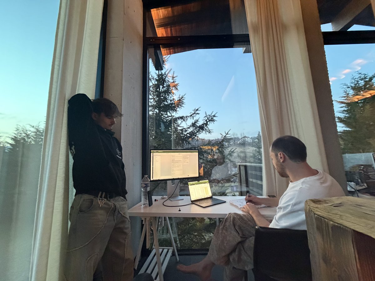 ANDREA ALBRIZIO tweet media