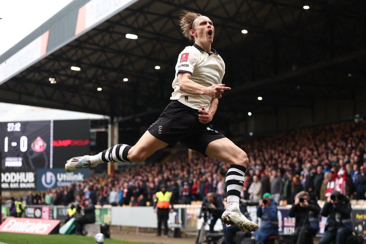 Ryan Browne tweet media