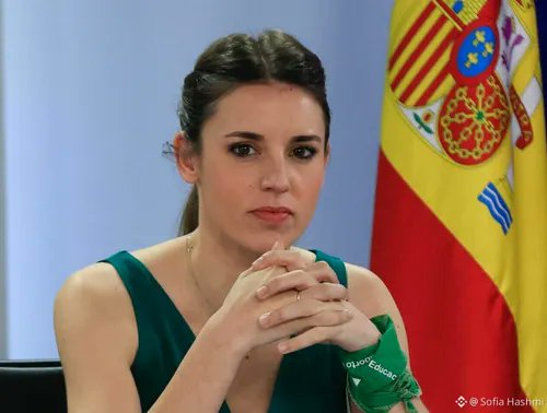 MusafirNafar's tweet photo. 🇪🇸 Spanish MEP Irene Montero:

"If you want war, send your son, Trump…" https://t.co/XDXufJentK