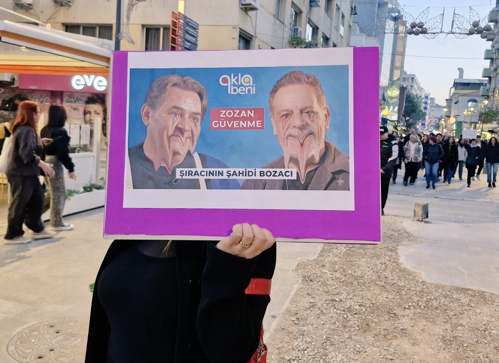 Armağan Çağlayan ve Ozan Güven 8 Martlandınız  :) 

İzmir #8M2026 #FeministGeceYürüyüşü