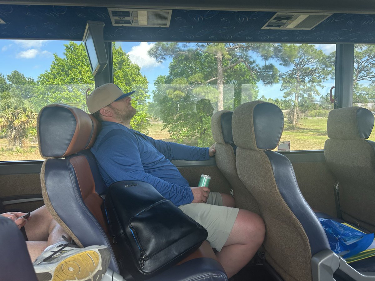 Evan Roberts tweet media