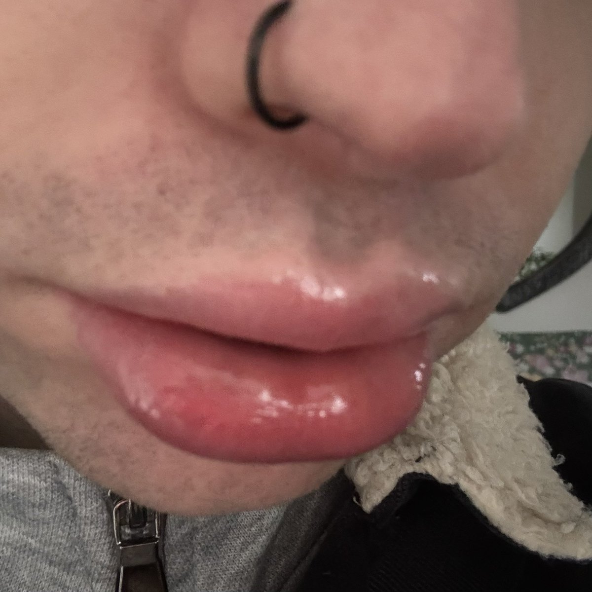 gentleboyyx's tweet photo. Licks*
#femboy #nsfw #lick https://t.co/osbA6qN1lU