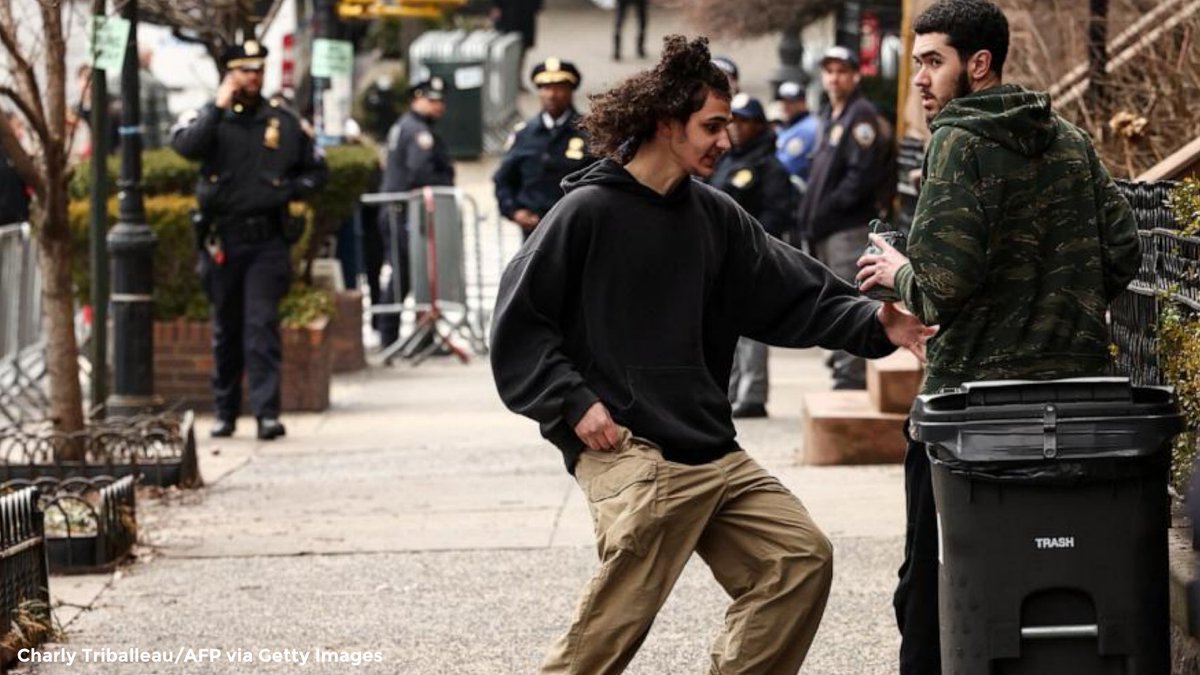 Eric Adams tweet media