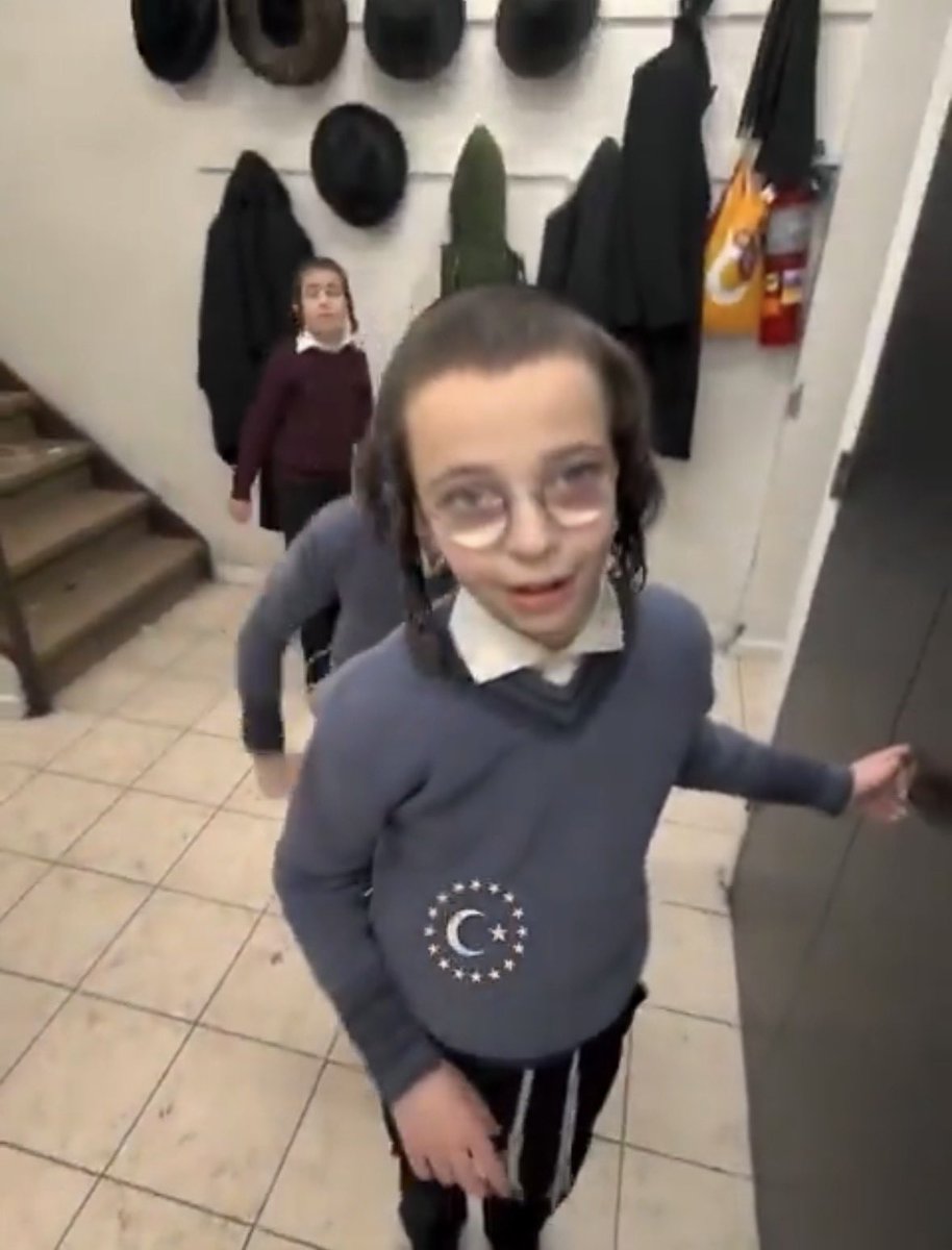 Biz alim değilsek de arif bir camiayız