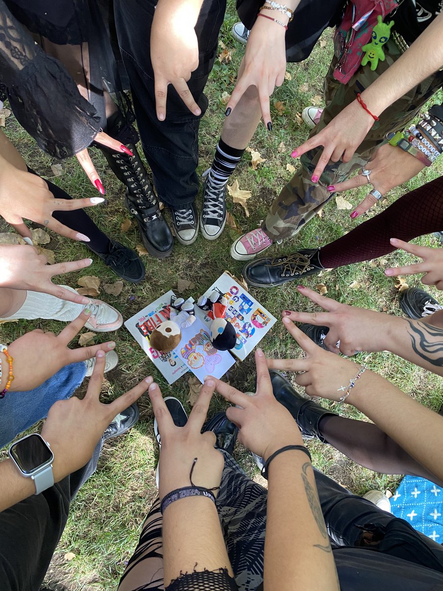 ꩜marte tweet media