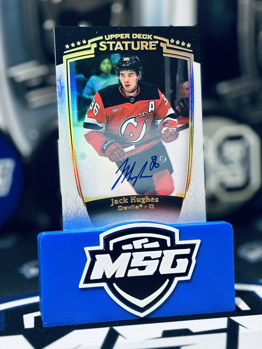 msgcollectibles's tweet photo. 🔘 2024-25 Upper Deck Stature Jack Hughes Auto #12

Custom Stand: @standupdisplays 
Custom Break Mat: @breakmats 

Card of the day! @CardPurchaser https://t.co/A8fi4C2LOF