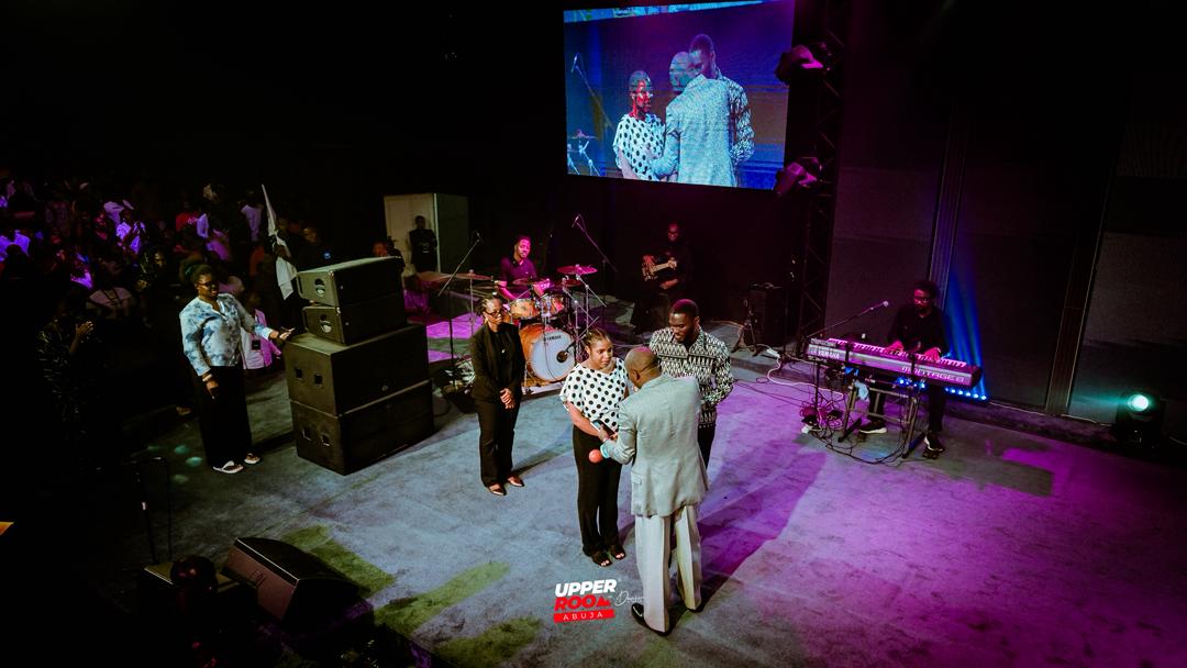 outpouring_live's tweet photo. #UpperRoom
#DunsinOyekan
#Intimacy
#Abuja
#MarchEdition https://t.co/5MvqsyFYM1