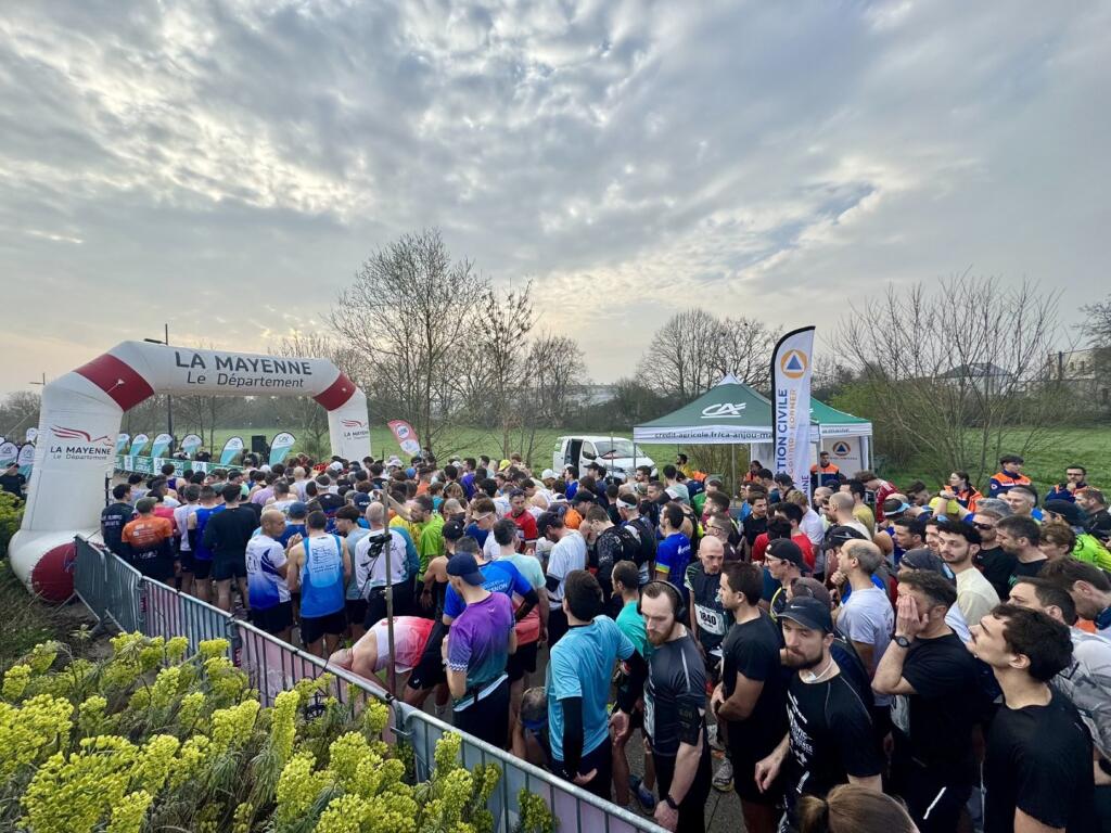 53Adot's tweet image. #Laval 47éme Édition du semi-marathon,total soutien à #Serge représentant de #FranceADOT53 et #Benoît,soignant, deux ambassadeurs du #DonDorganes et à quelques athlètes de l'association #TriSocialClub pour promouvoir le don de #MoelleOsseuse 
#Merci pour votre engagement