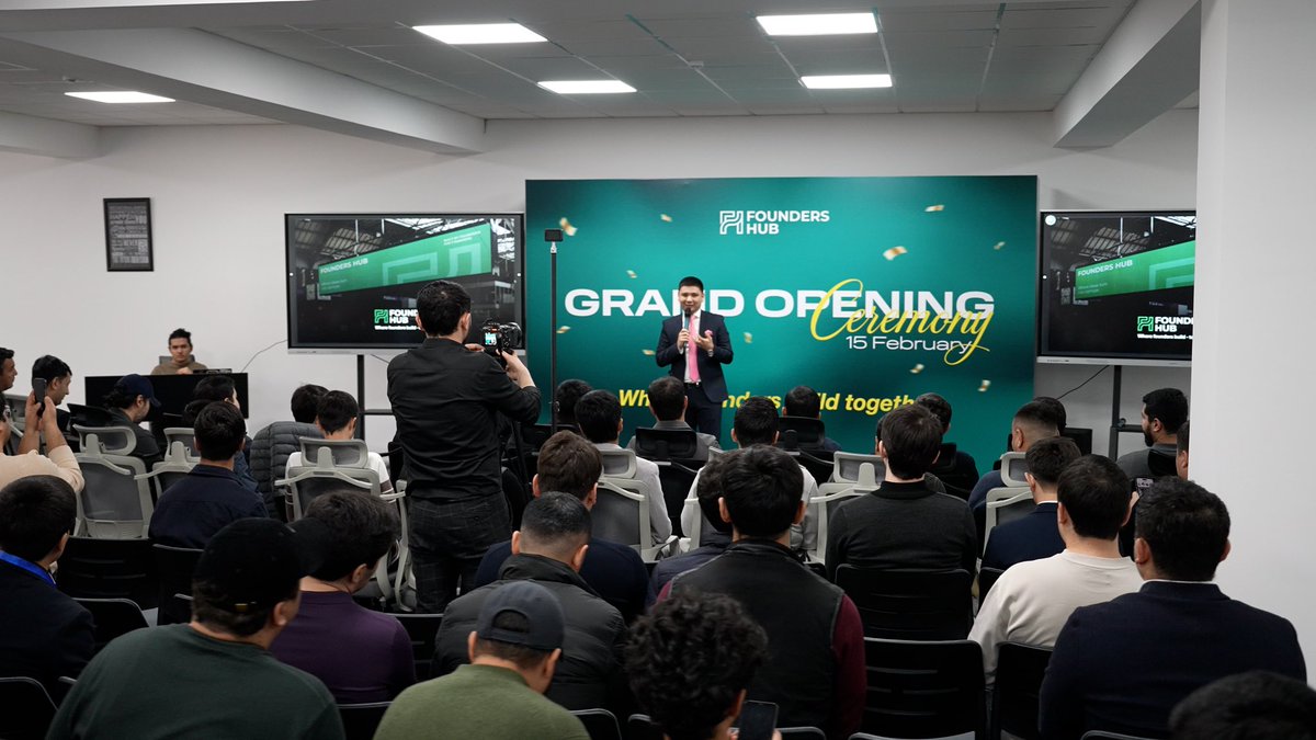 FoundersHubuz's tweet photo. #thb #feb16 Founders Hub opening ceremony https://t.co/tgzbaWGJo0