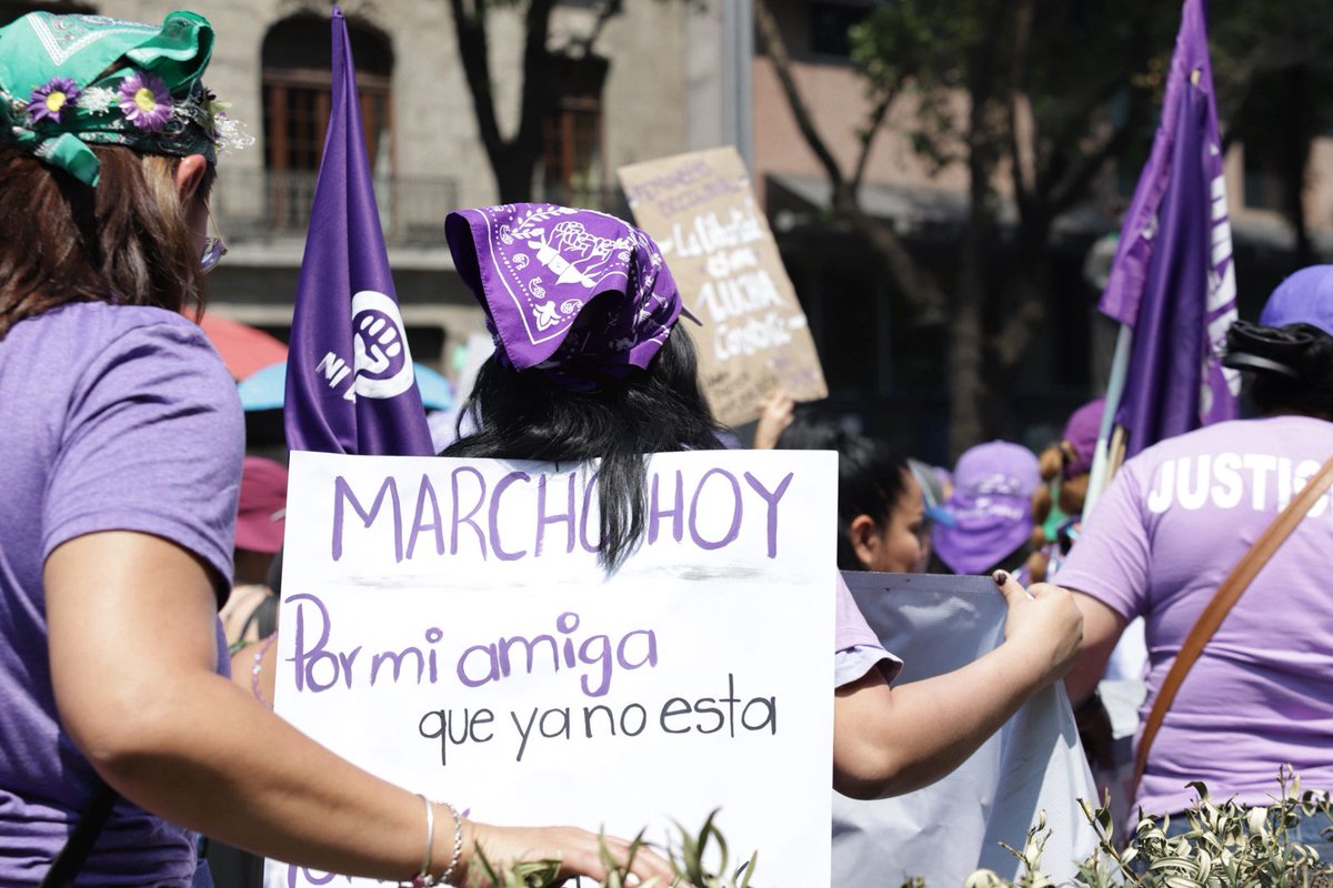 Red Rompe el Miedo tweet media