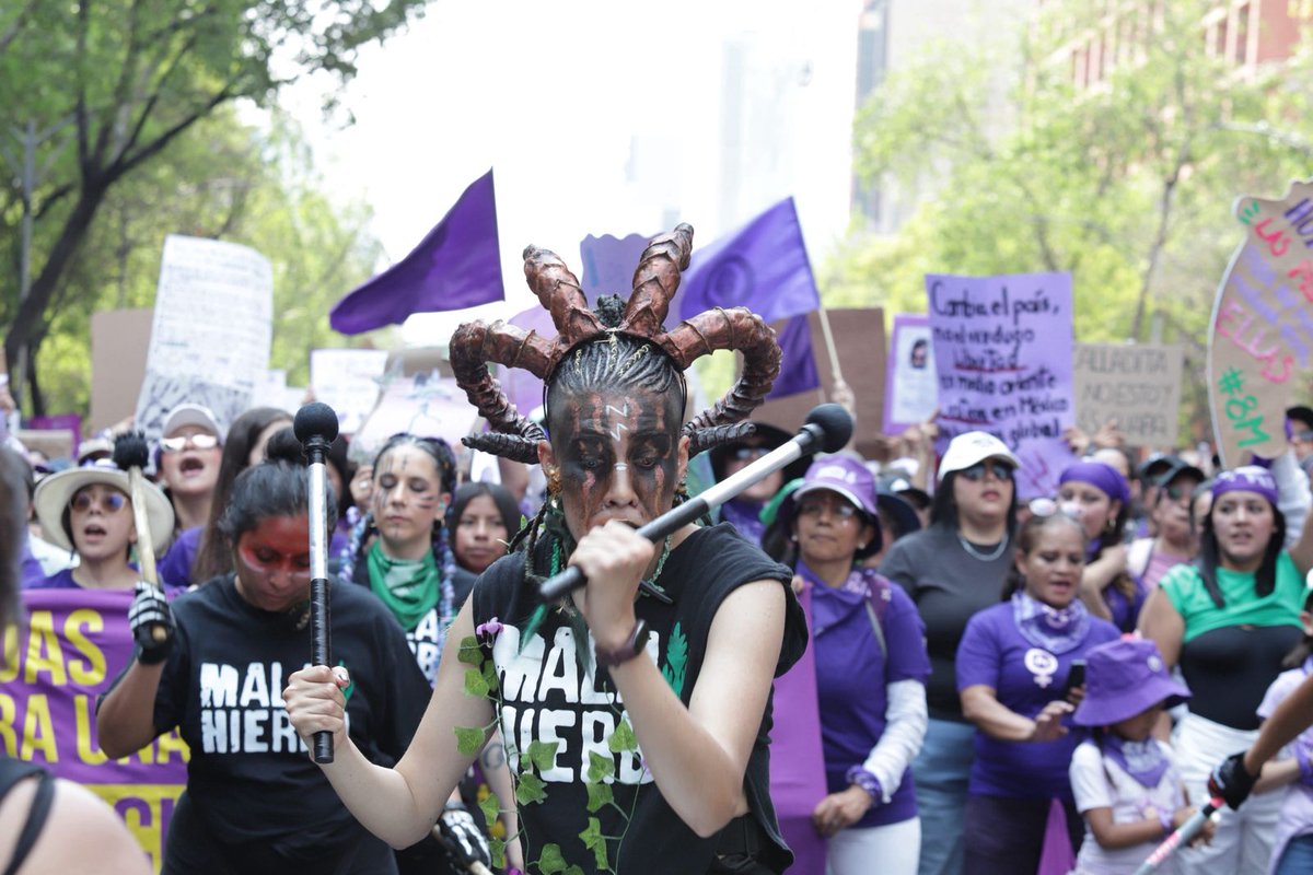 Red Rompe el Miedo tweet media