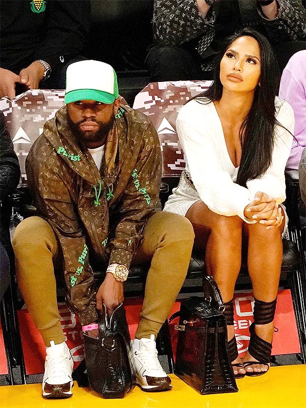 colormetaay's tweet photo. she be sooooo done up i liveeee https://t.co/c7dz1B950K