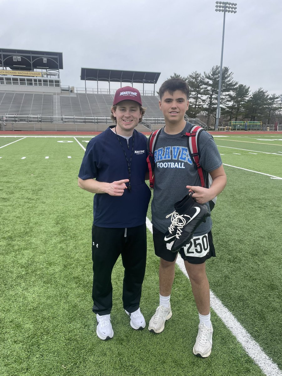 Dylan_Heverly11's tweet photo. I had a great time competing at the CCSC football camp today. Thank you to coach @DomenicIsabell for working with me today. I can’t wait to keep working all off season. @learybrian1 @huddle_club @c__leary @CoachPajic @JAndronico_ @Coach_bpritch https://t.co/qRbjhKp3G7