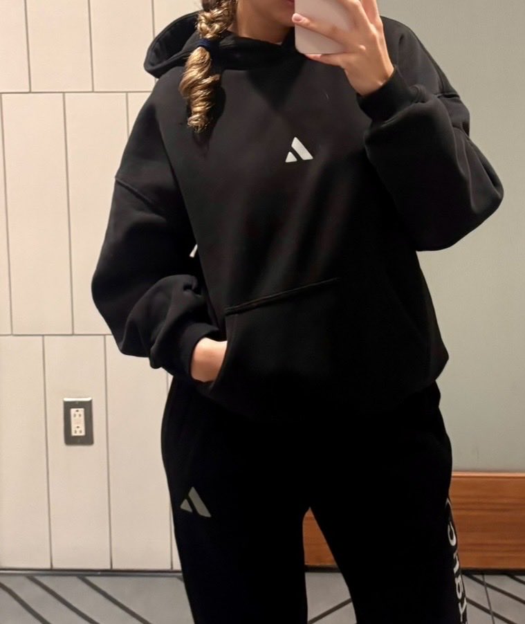 vanya🔺 tweet media