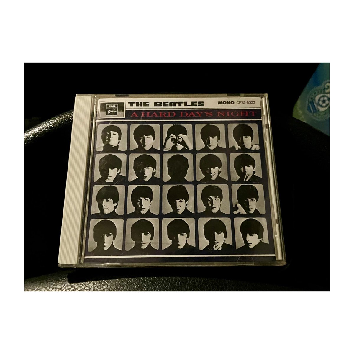 おはようございます￼☁️

今日も一日頑張ってまいりましょう！！

＊ ＊ ＊

#今日のおとも #thebeatles
#aharddaysnight