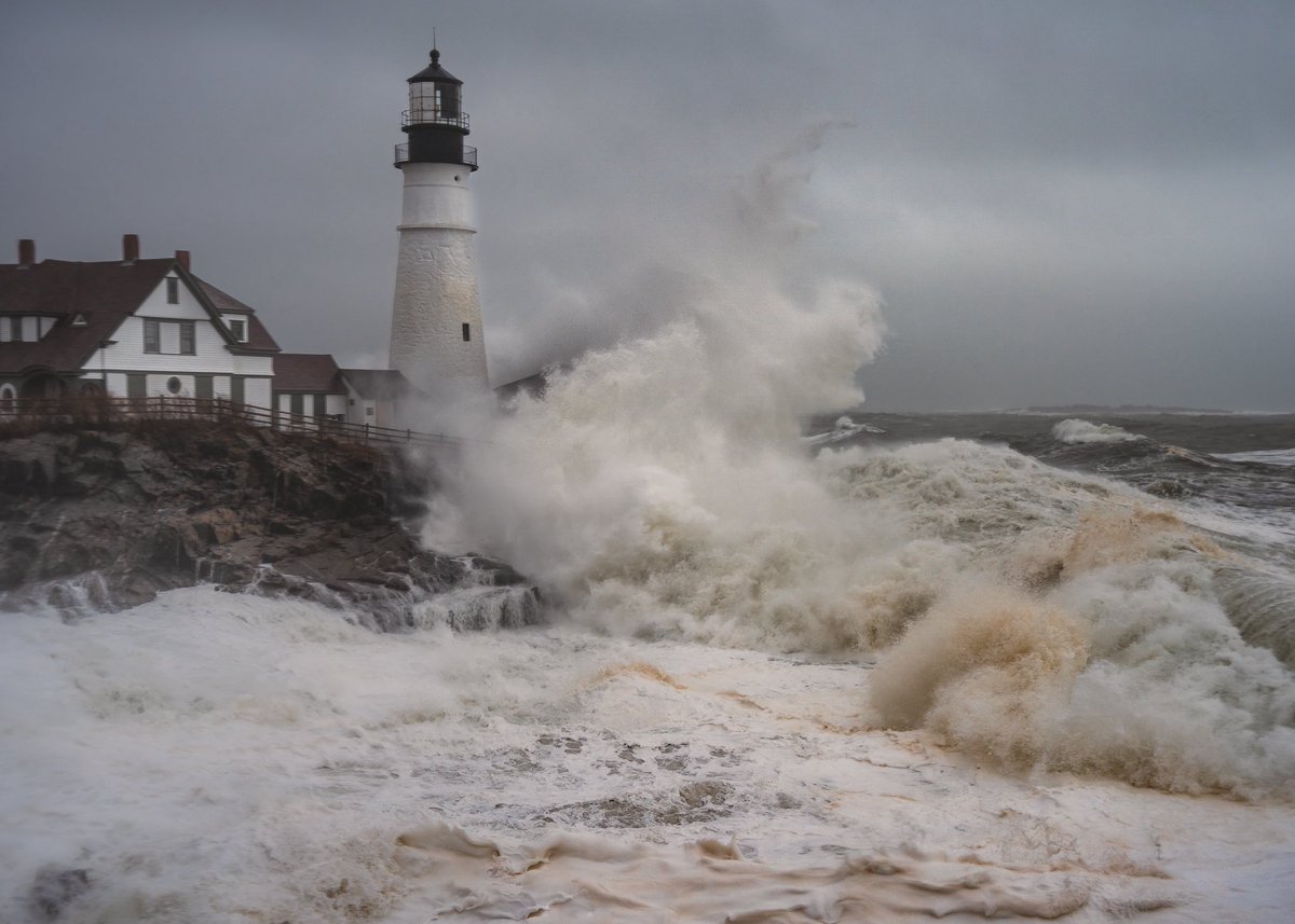 maybe: k*rk tweet media