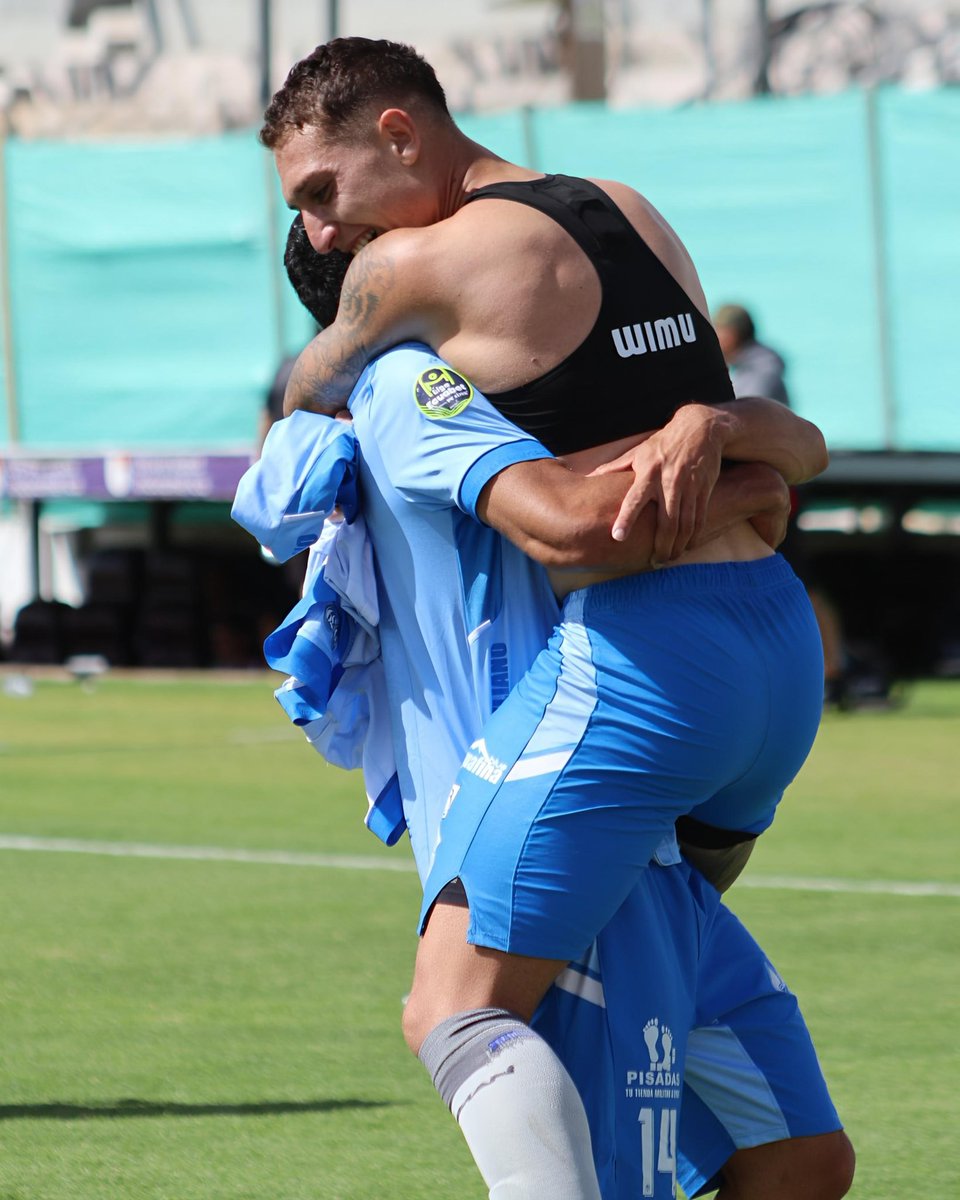 Macara_Oficial's tweet photo. 𝙂𝙤𝙡 𝙮 𝙂𝙤𝙡 ✊🏻💙

𝙂𝙤𝙊𝙤𝙊𝙤𝙇 𝙙𝙚𝙡 𝙄𝙙𝙤𝙡𝙤𝙤𝙤 | Me vuelvo locoooooo 💙⚽🔥

Luca Ferrooo marca la del empate. A seguir así Ídolo!! Vamooos Macará Carajooo

Buenaaa Lucaaa 🤪🔝

C.D.Macará 1️⃣ 🆚 #TécnicoU 1️⃣

#VamosÍdolo
#BuenaLuca https://t.co/9iBkCVlLNQ