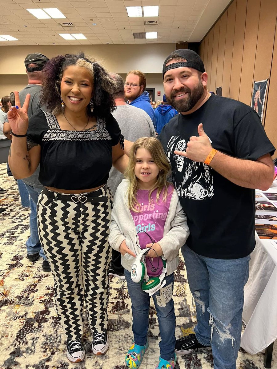 Maverick Mike tweet media