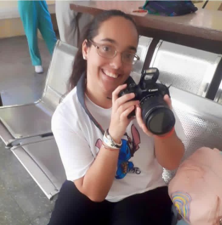 ACPDI_Cuba's tweet image. La joven Reynelis elegida como Vicepresidenta de Inclusión en la Vida Social y Económica de la filial de #ACPDI  Playa es un ejemplo de que nuestras asociadas también pueden ocupar cargos directivos, el relevo se fortalece. Felicidades en el Día Internacional de la Mujer 🌹♥️🇨🇺