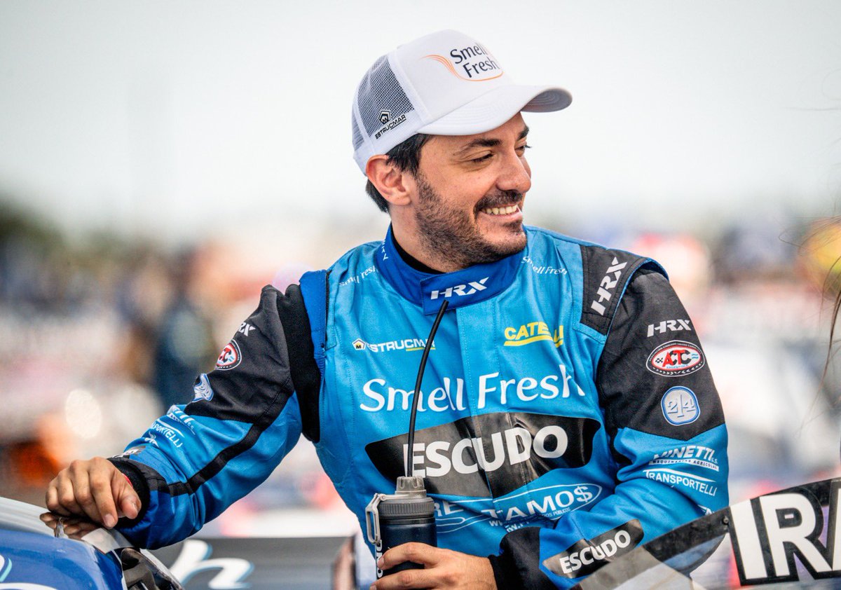 Niki Trosset tweet media