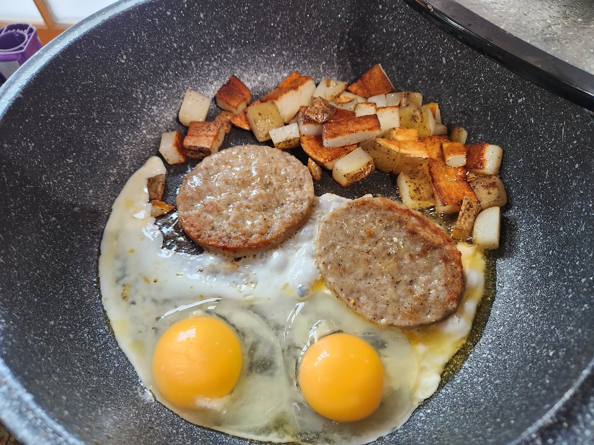 AC_Blazer's tweet image. Single skillet breakfast method
#singlelife