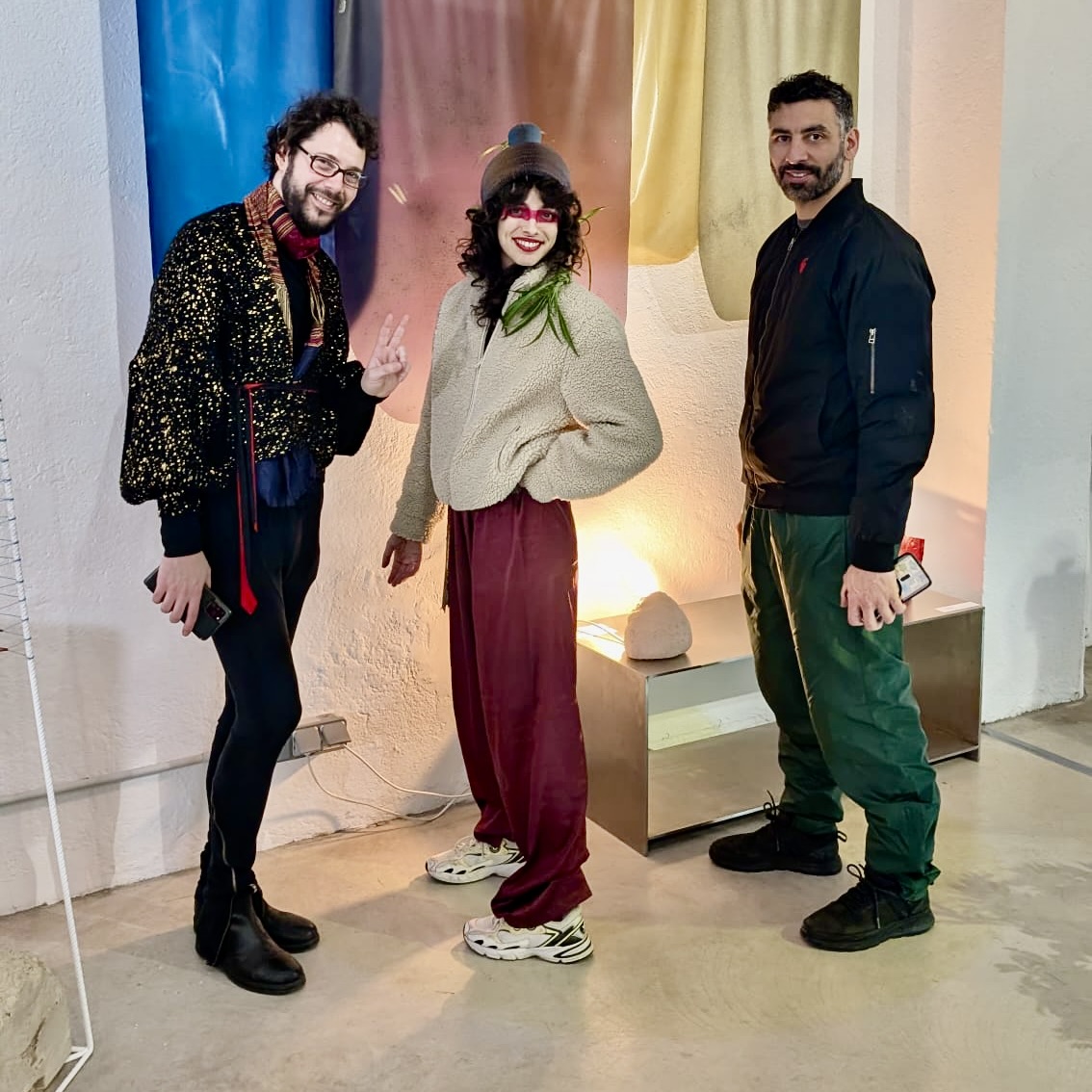 tratado0's tweet photo. HONEVO, GABRIELA BONDONE & DAVID VENTO - MADRID DESIGN / CARABANCHEL DISEÑA #CarabanchelDiseña #MadridDesign #Honevo #GabrielaBondone #DavidVento #MadMaterials https://t.co/FzQ9vqy52k