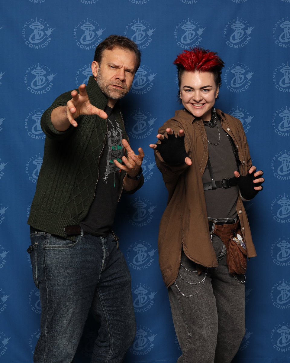 sol☀️ tweet media