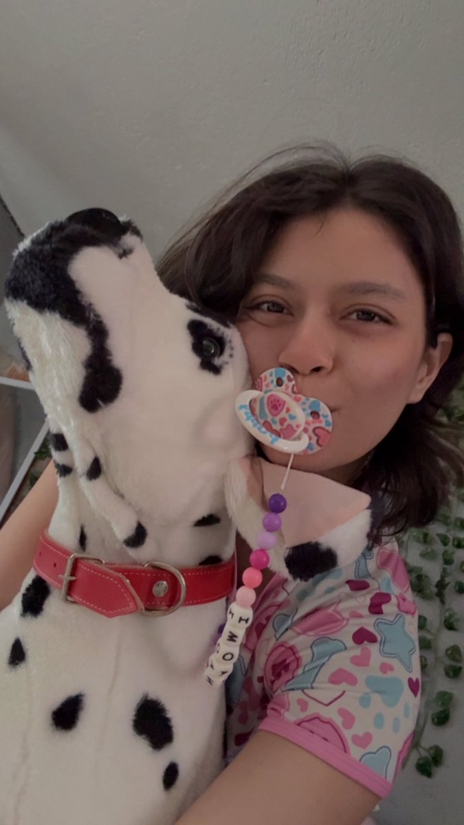 𝓜𝓲𝓶𝓲 𝓞𝓭𝓭𝓫𝓪𝓵𝓵 tweet media