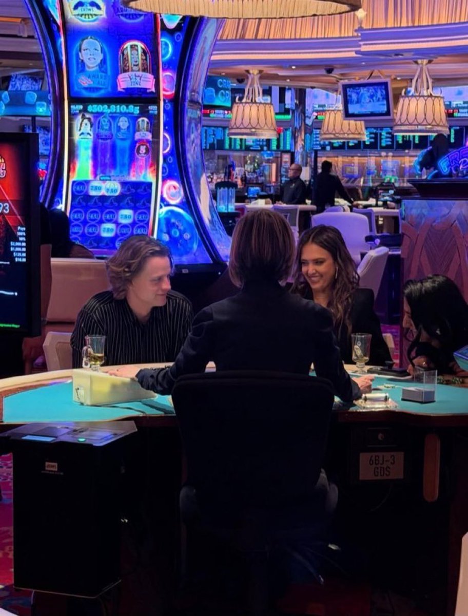 Dave Portnoy tweet media