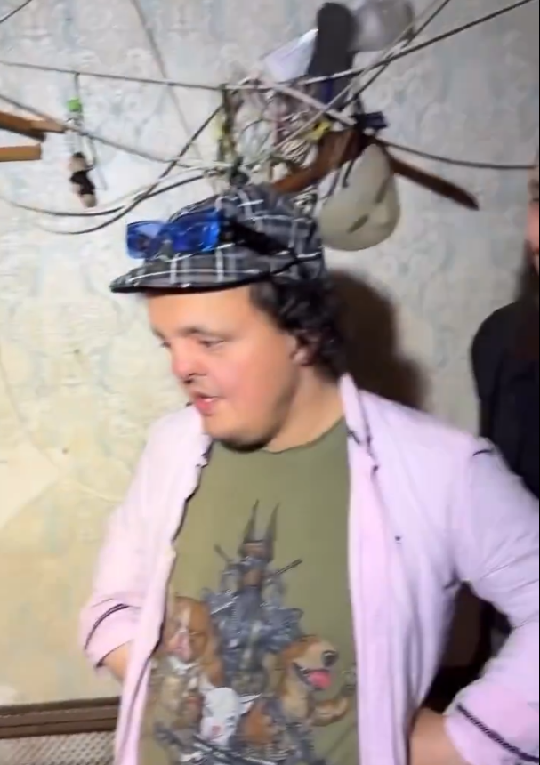 Гойда Xoxлофoбовнa tweet media